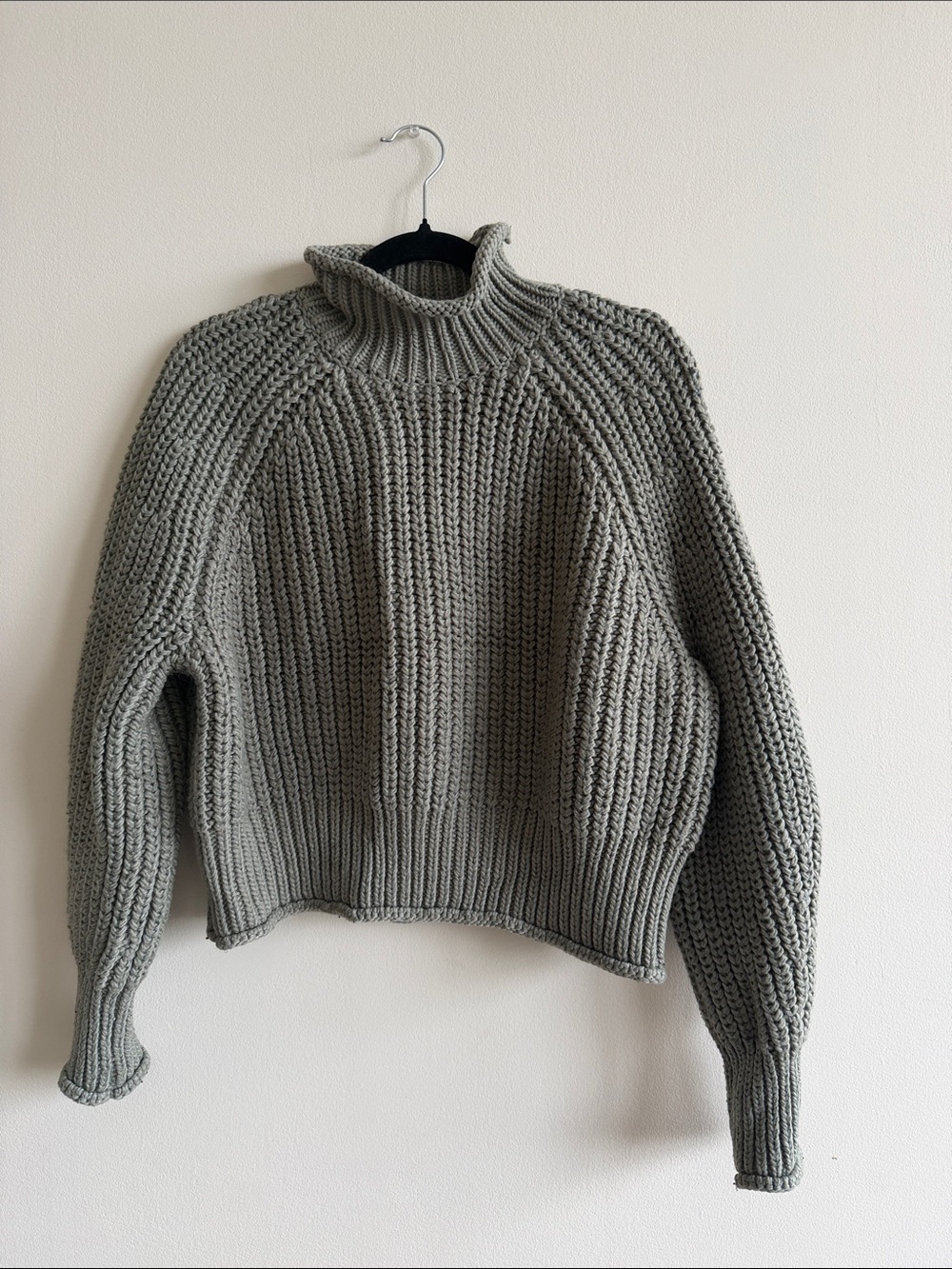 H&M Chunky Turtleneck Sweater - Light Gray